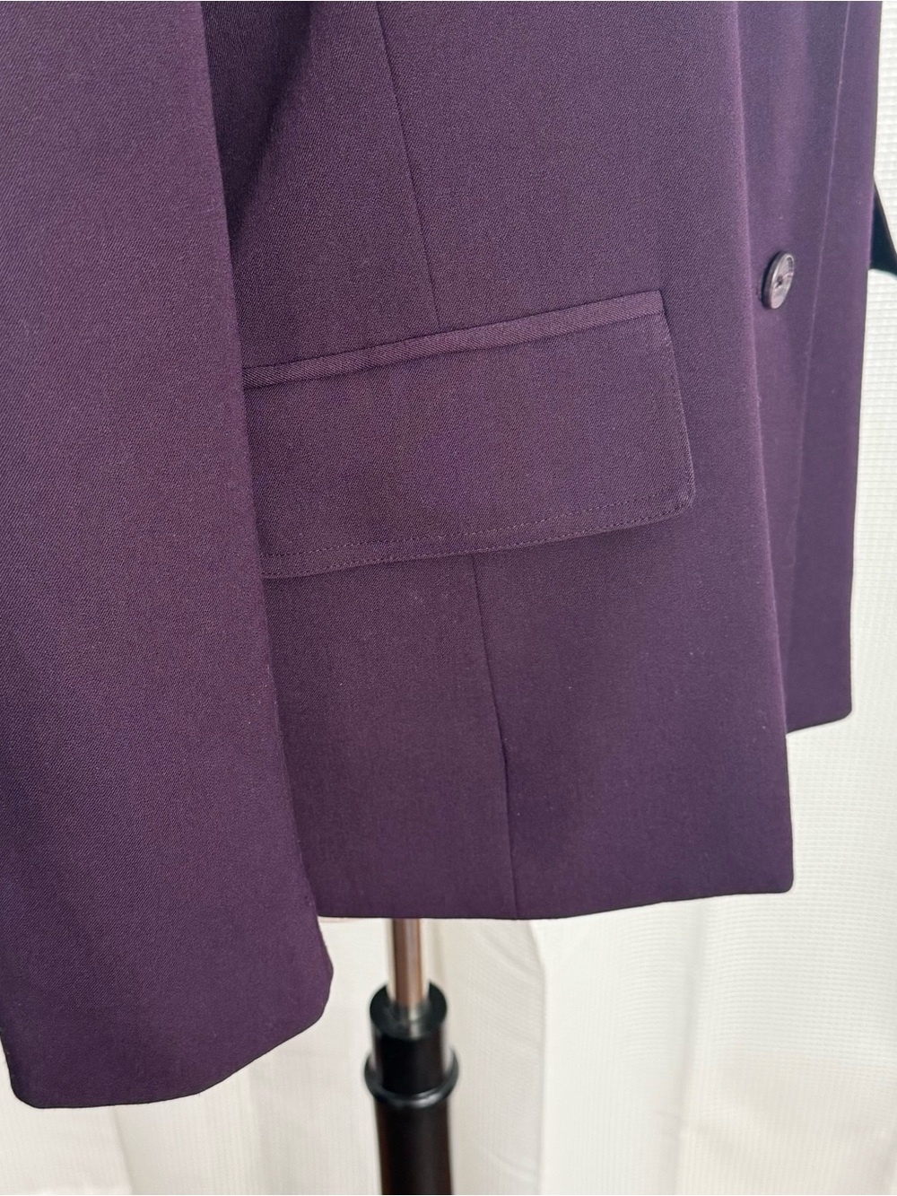 East 5th Women's Classic Long Sleeve Single Breasted Fully Lined Blazer, Plum - Picture 4 of 9